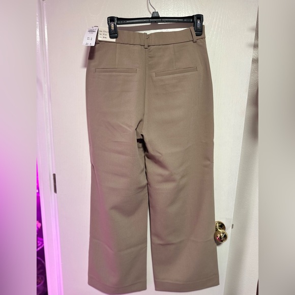 A&F Sloane Tailored Pant
SKU: 655846111 - Picture 3 of 3